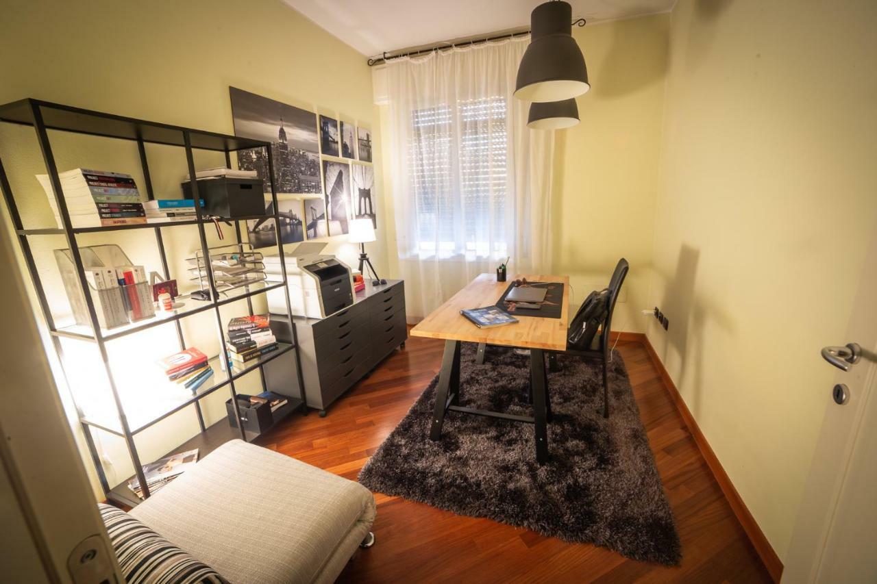דירות ראבנה Cinematic Modern Flat, 100 Mt Da Ospedale מראה חיצוני תמונה